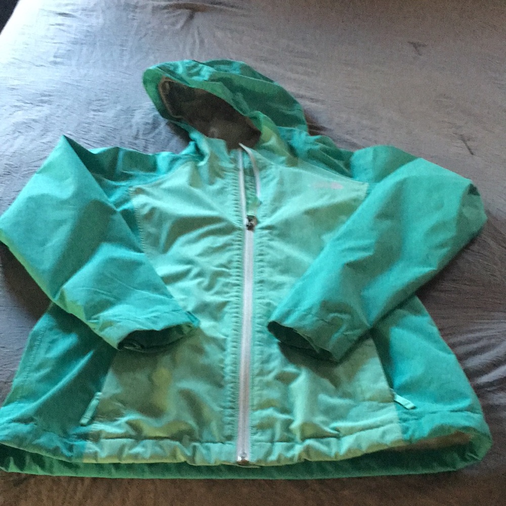 Kids size m north face light weight jacket turquoise